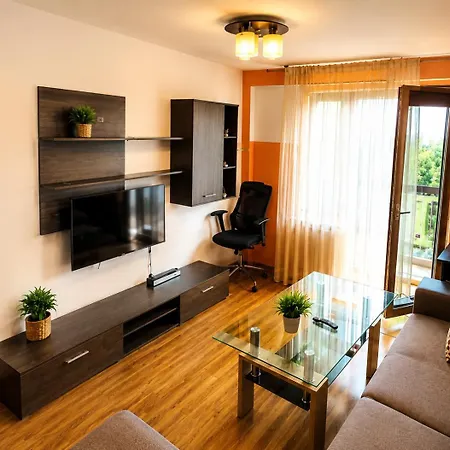 2 Arcul De Triumf Kiseleff Quiet Area דירה בוקרשט